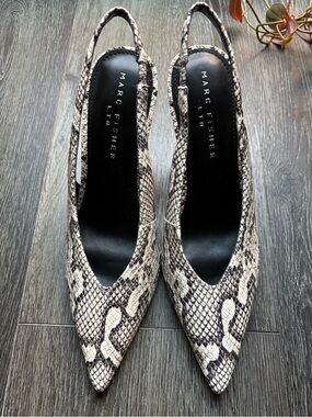 MARC FISHER Esther Slingback Pump